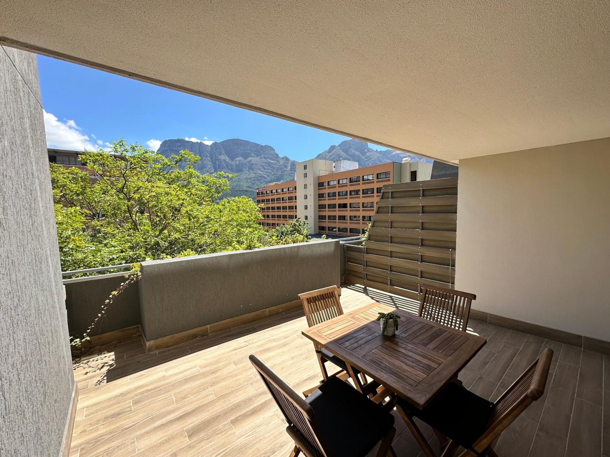Newlands Peak Apartments Ciudad del Cabo Exterior foto